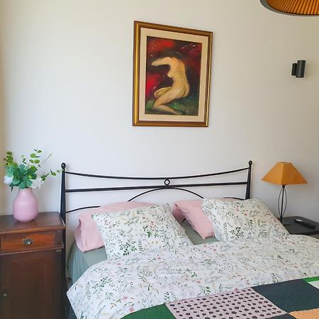 Apartment With Terrace Nona Pavla 托尔明 外观 照片