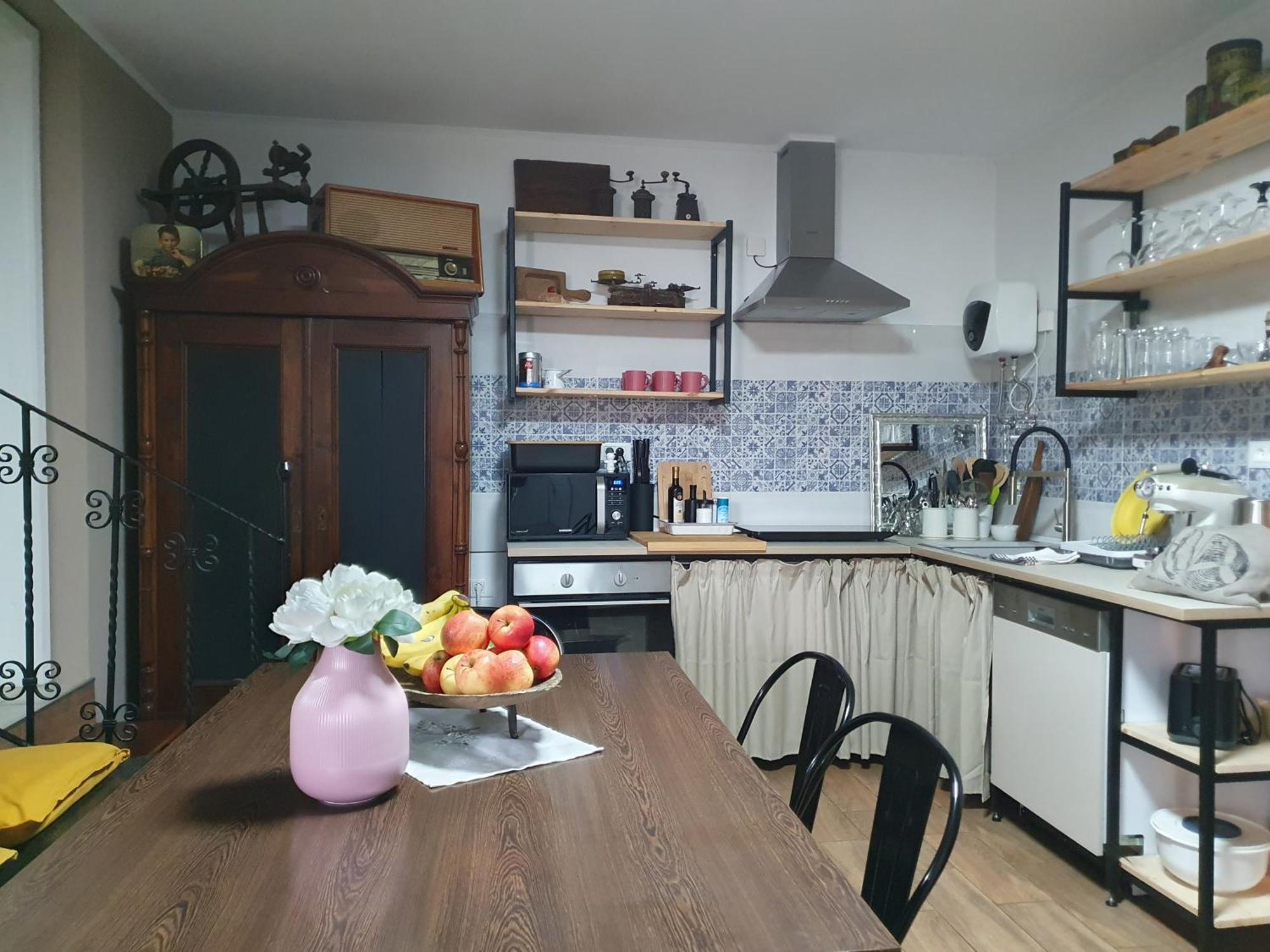 Apartment With Terrace Nona Pavla 托尔明 外观 照片