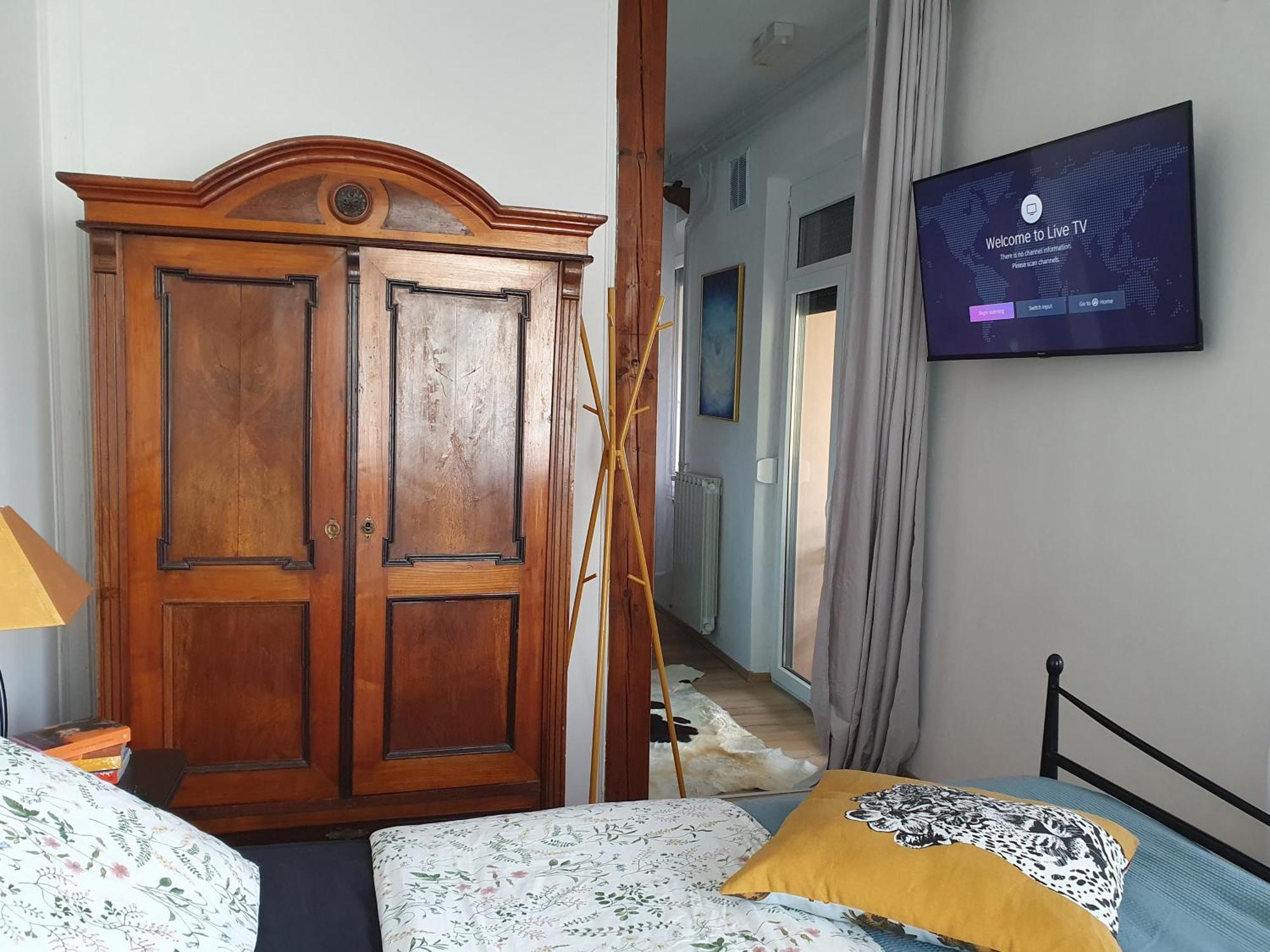 Apartment With Terrace Nona Pavla 托尔明 外观 照片