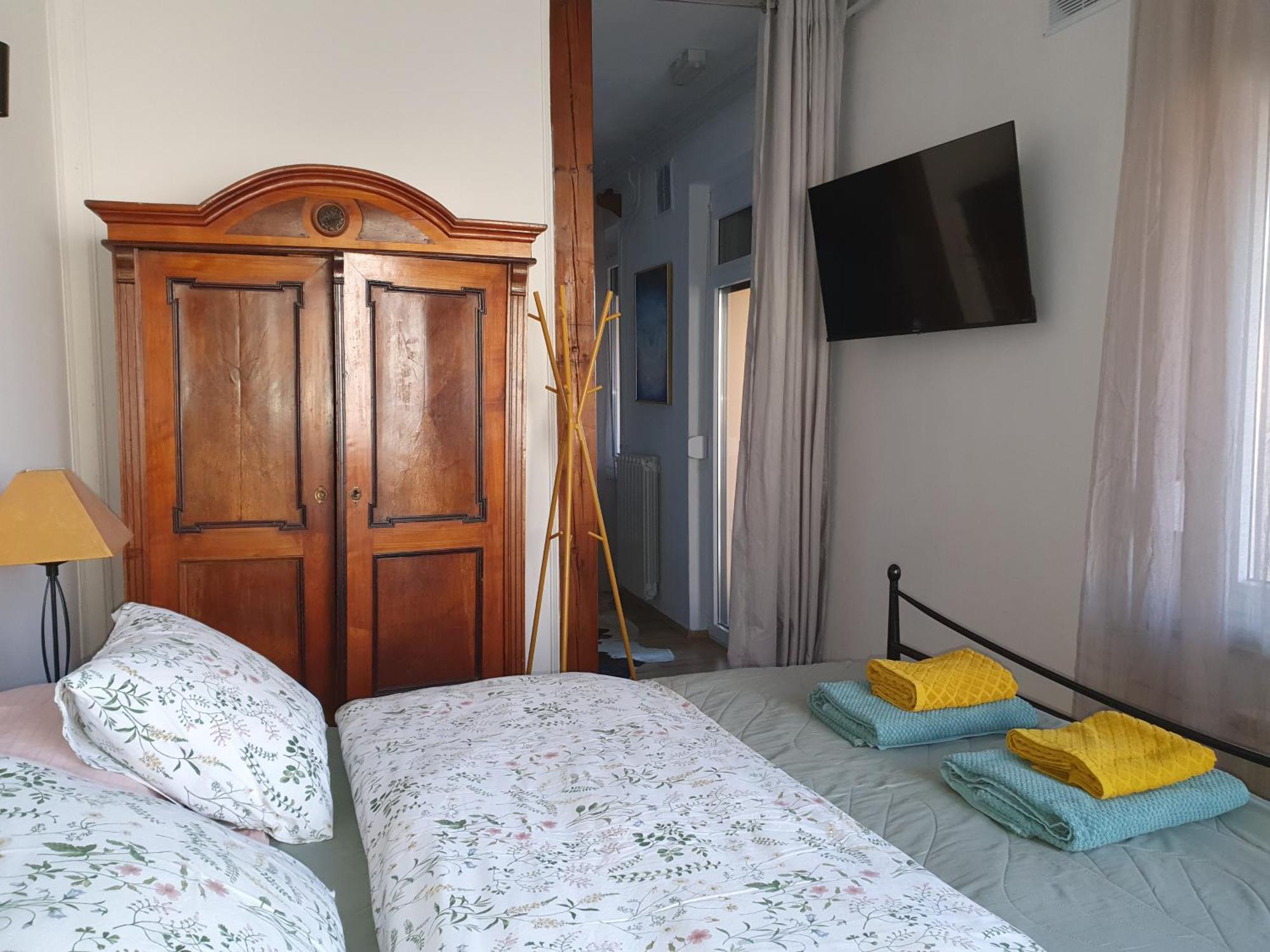 Apartment With Terrace Nona Pavla 托尔明 外观 照片